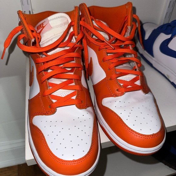 Bundle of 5 Hype Sneakers containing Nike Dunks, Jordans and Yeezy - Picture 2 of 15